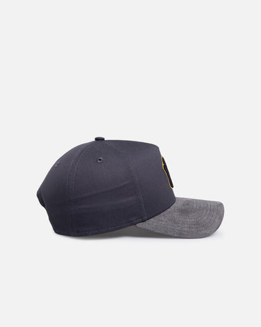 New Era New York Yankees 'Suede Visor' 9FORTY A-Frame Snapback Graphite