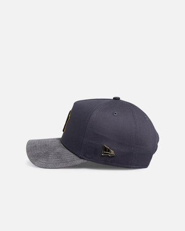 New Era New York Yankees 'Suede Visor' 9FORTY A-Frame Snapback Graphite